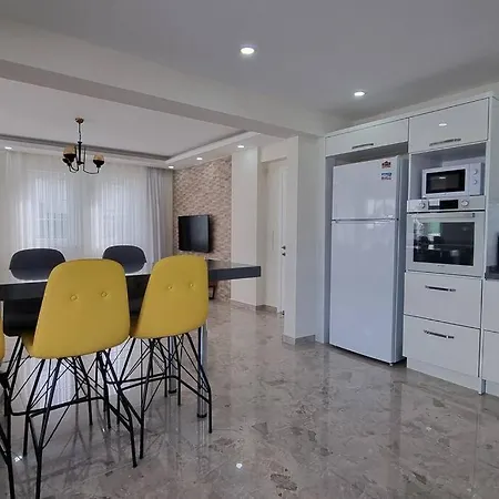 Belmore Villa