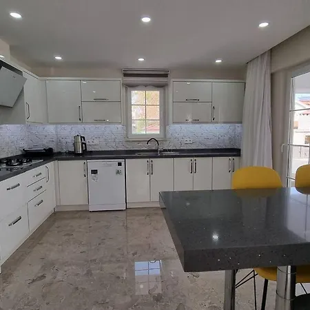 Belmore 别墅 达利安